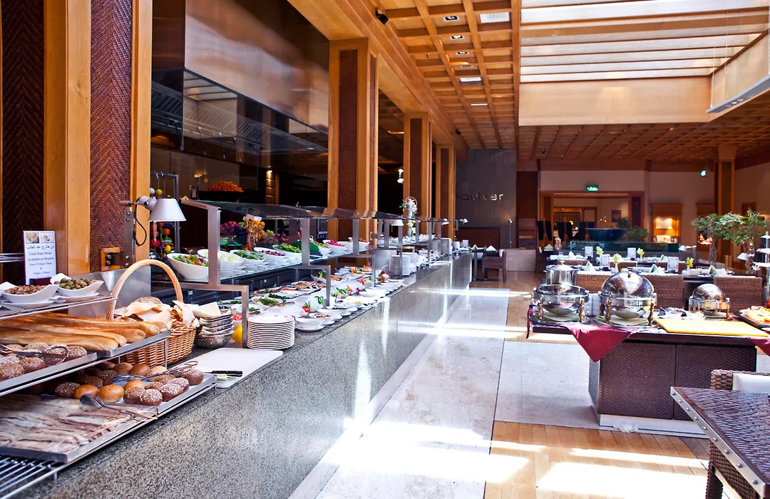 Radisson Blu Hotel, Dubai Deira Creek-1